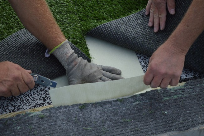 Vancouver artificial turf installation - cushion pad installation